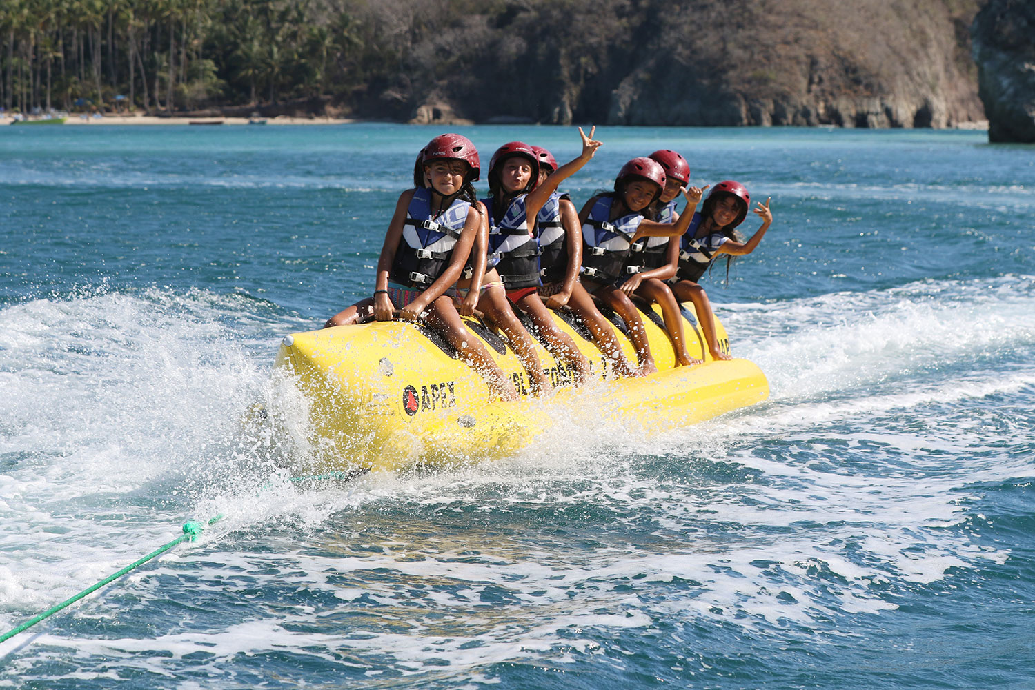 BANANA BOAT
